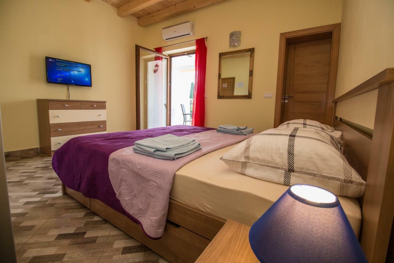 Guest house Place *